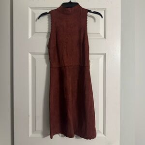 Elegant Maroon Sleeveless Dress